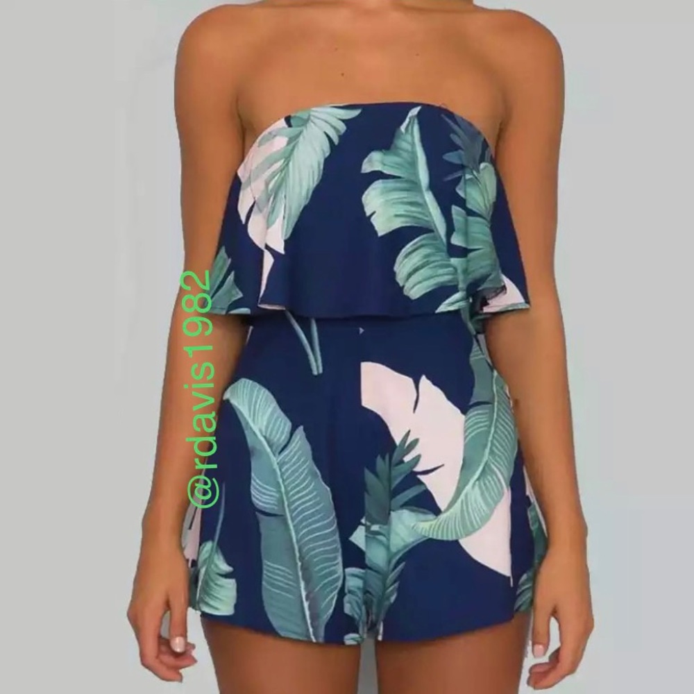 ๐HP 06/02/19๐ Tropical Romper - Picture 2 of 8